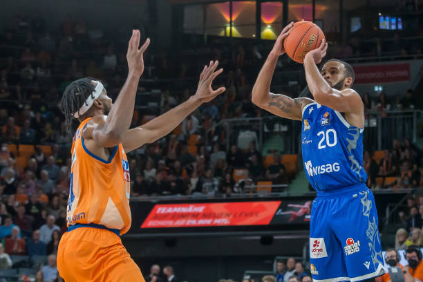 界足球中无 界足球中无